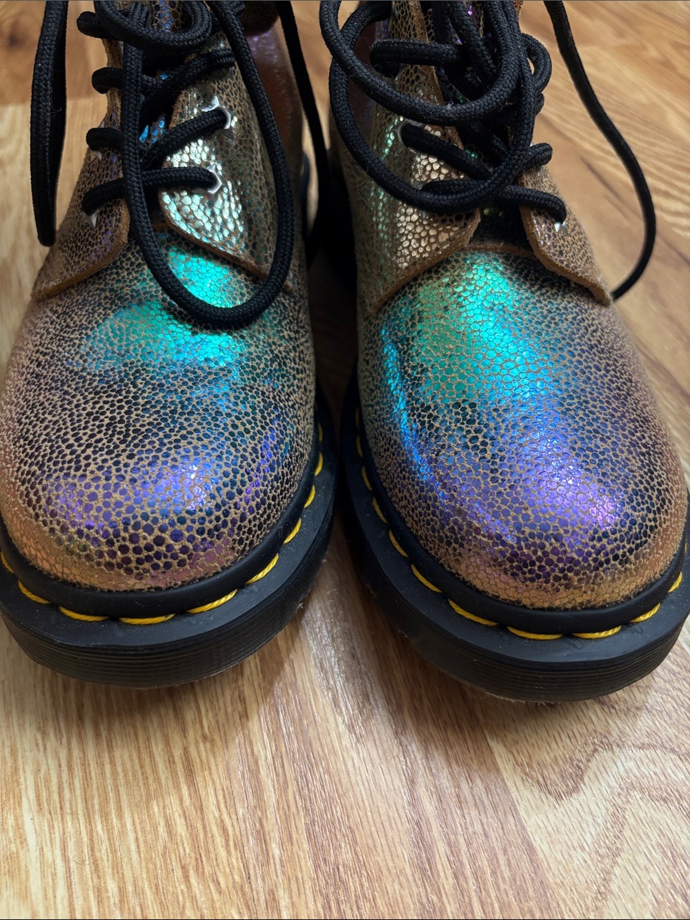 Dr. Martens AirWair Iridescent Sand Suede Leather Rainbow Ray Boots Size 7L - Picture 14 of 16